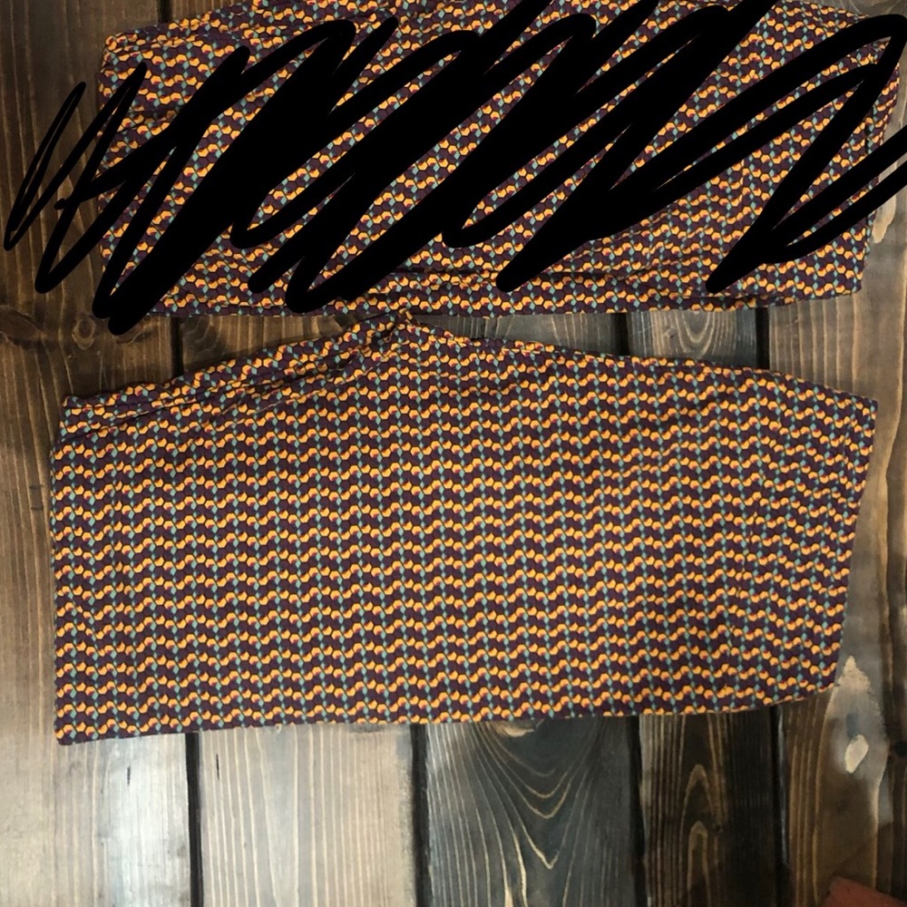 LulaRoe Tall and Curvy Leggings